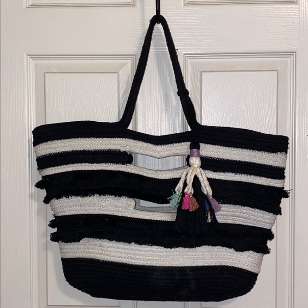 Stella & Dot Taj Fringe Tote